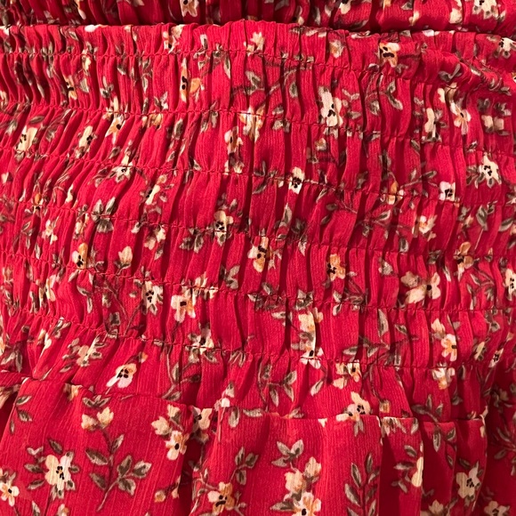 Brand: Forever
Size: Small
Color: Red - Picture 2 of 4